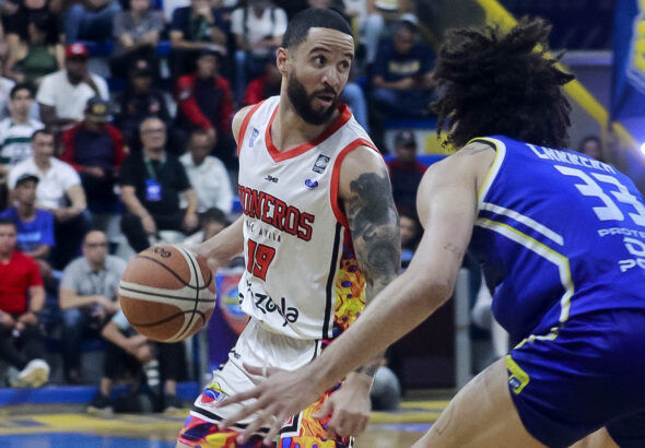 Heissler Guillent regresa a Pioneros del Ávila