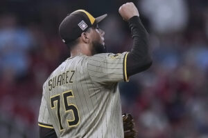 Robert Suarez Padres de San Diego MLB