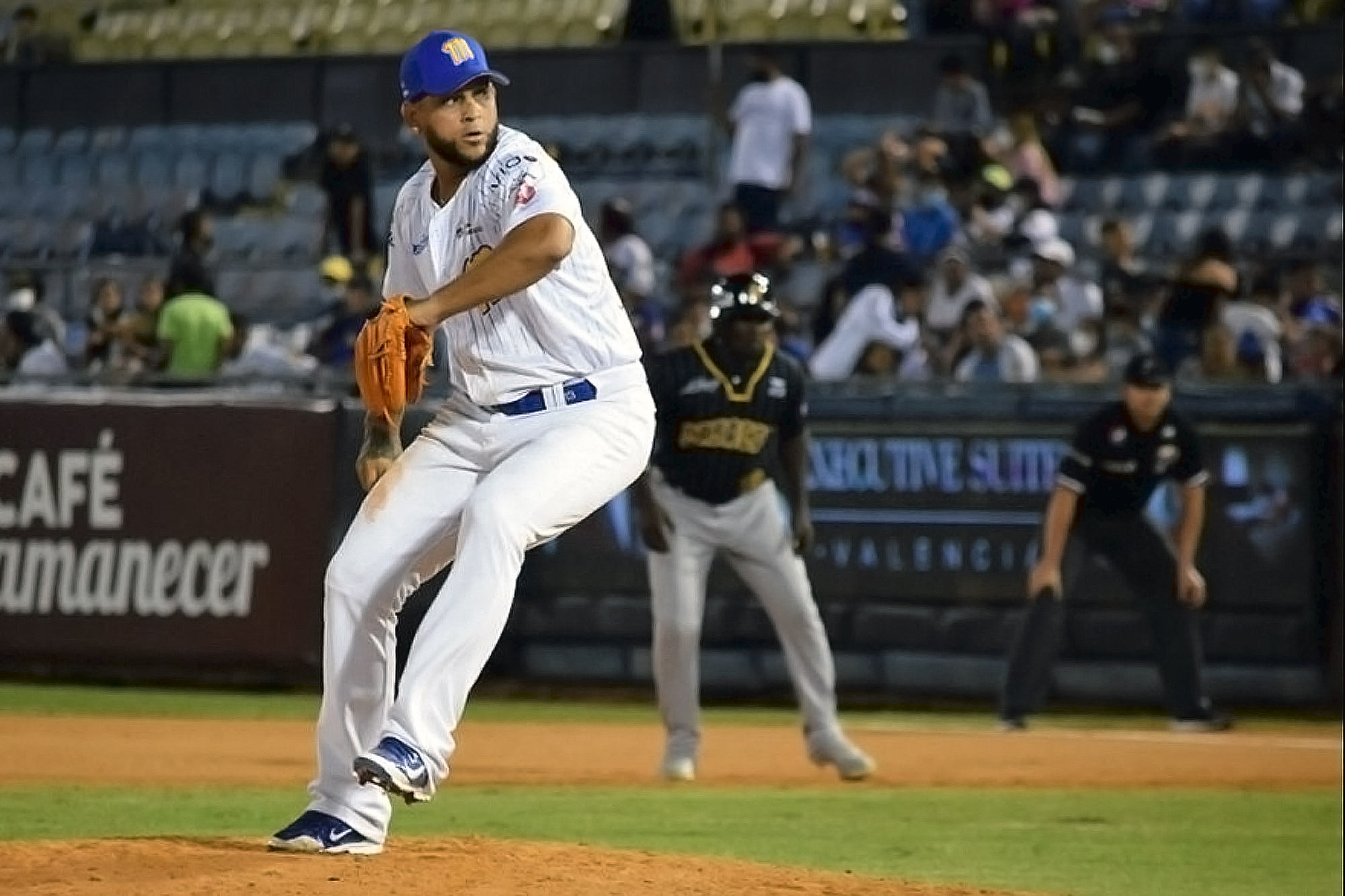 Henderson Álvarez Leones LVBP