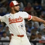 Oswald Peraza MLB