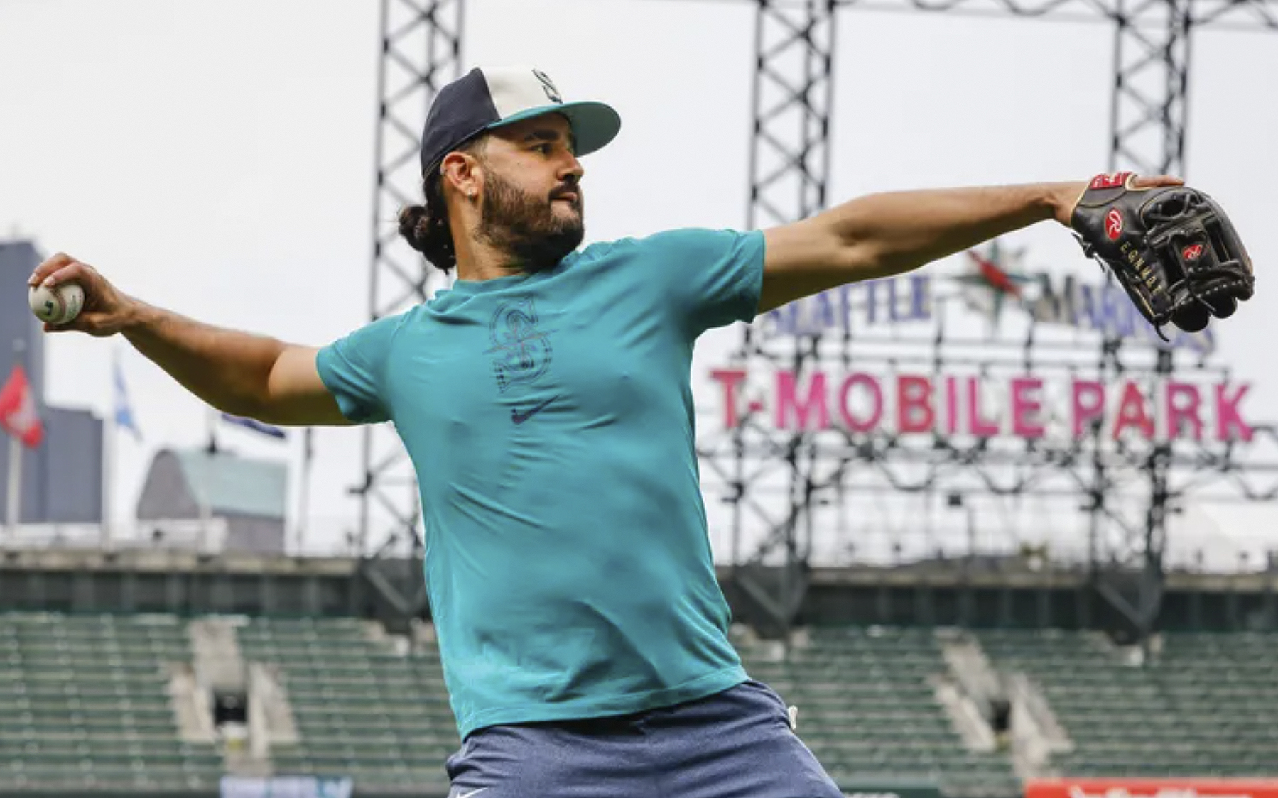 Mariners tiene de vuelta a Eugenio Suárez