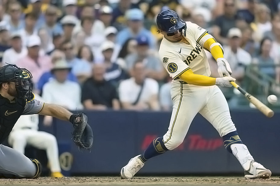 Willson Contreras milwaukee MLB