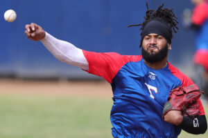 Arnaldo Hernández Tiburones La Guaira LVBP
