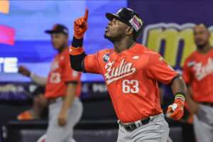 Yonathan Perlaza no baja el ritmo