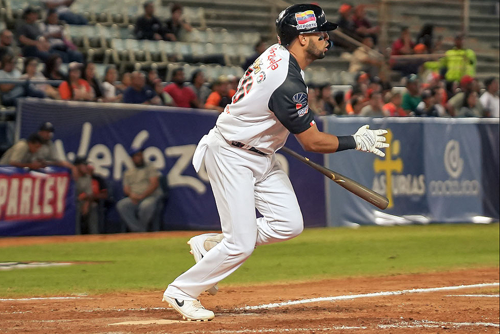Eduardo Torrealba Águilas del Zulia LVBP