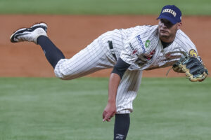 Mikell Manzano Leones del Caracas LVBP
