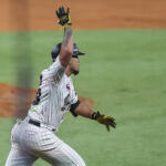 Jhonny Pereda Leones del Caracas LVBP