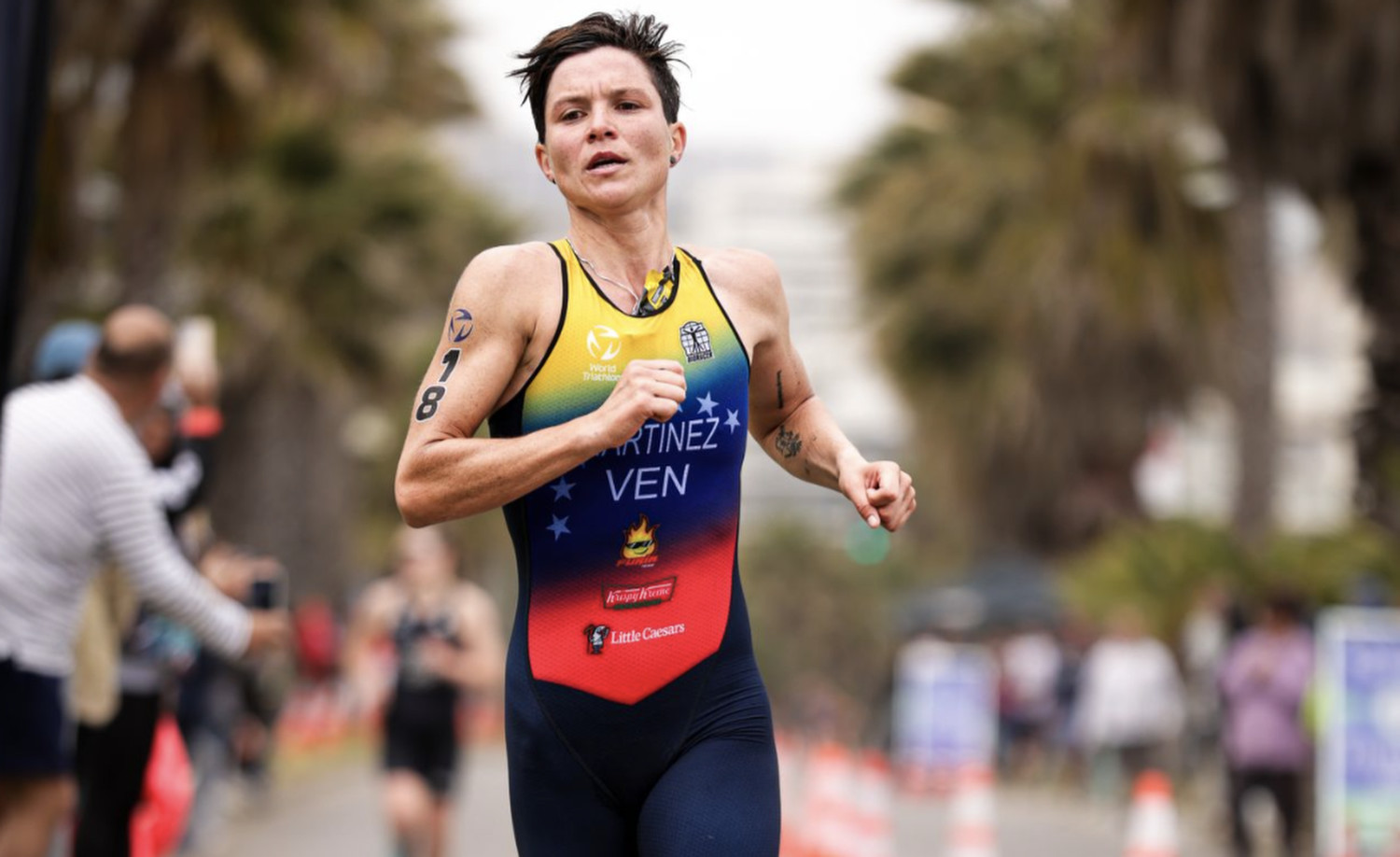 Rosa Elena Martínez logra bronce en la Copa del Mundo de Triatlón 2025