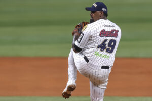 Junior Flores Leones del Caracas LVBP