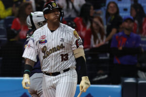 Salvador Pérez Leones del Caracas LVBP