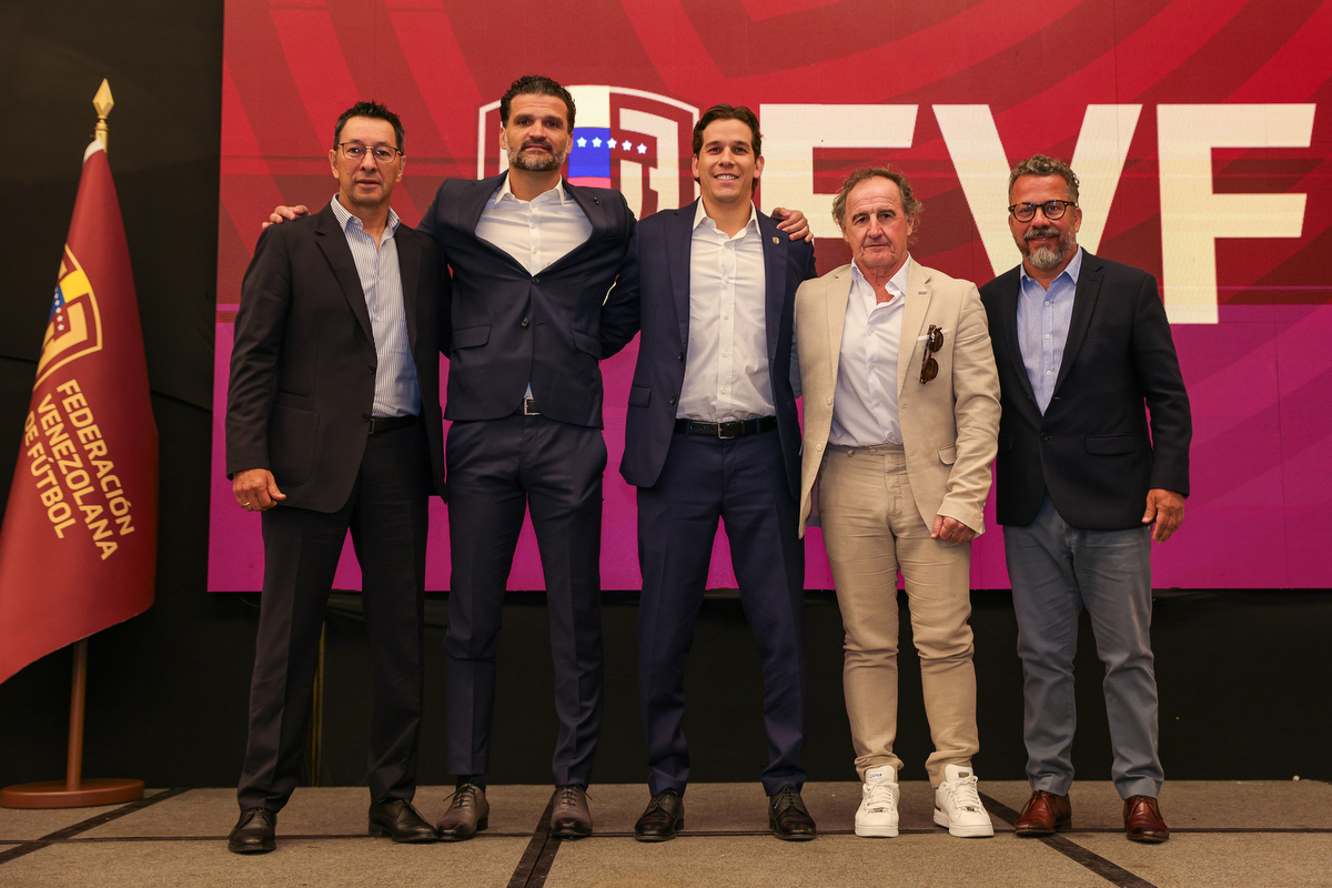 “Desde las Raíces hacia el Futuro. Camino Vinotinto 2026–2034”