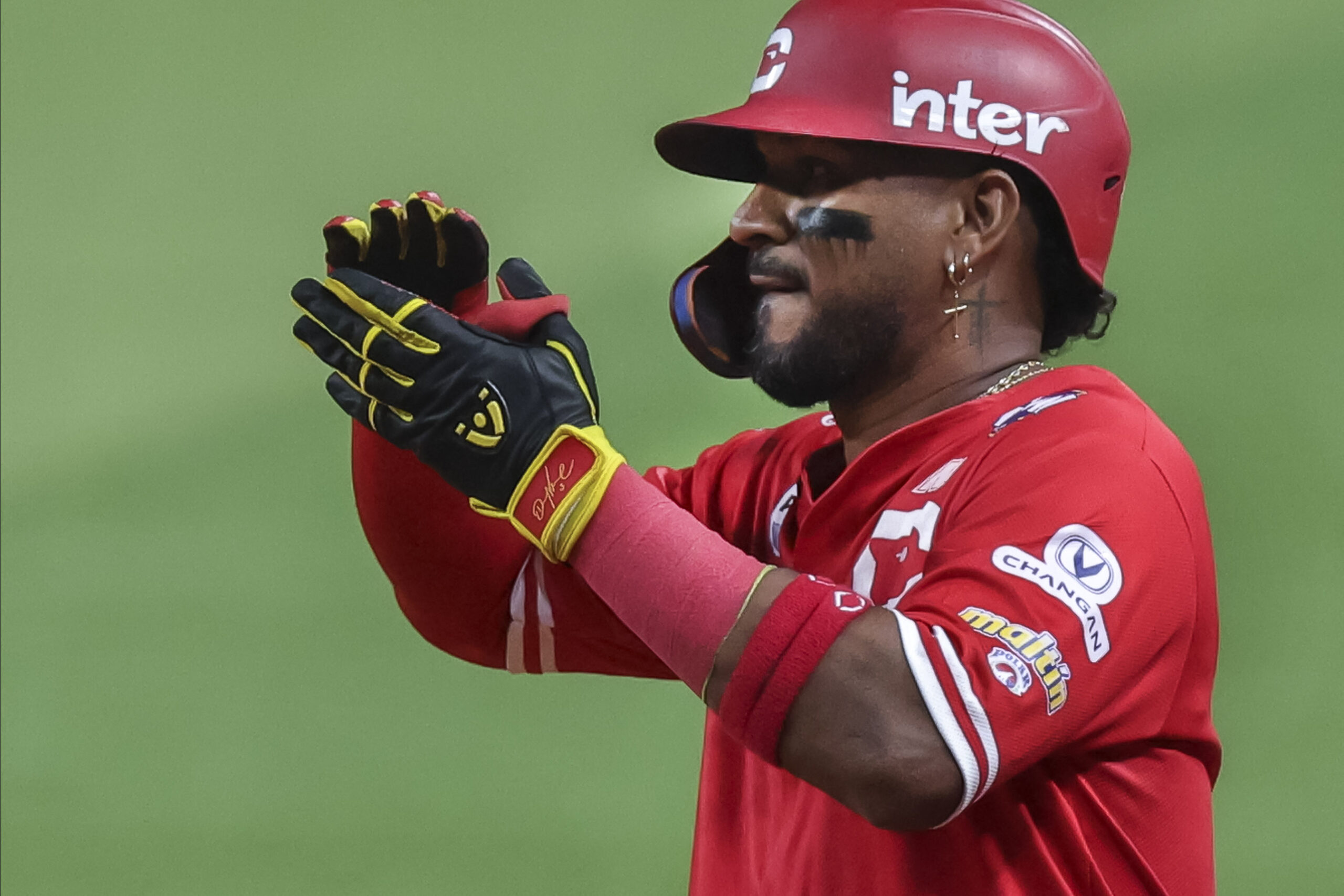 Danry Vásquez bateó .571 de promedio como séptimo bate durante el mes de diciembre