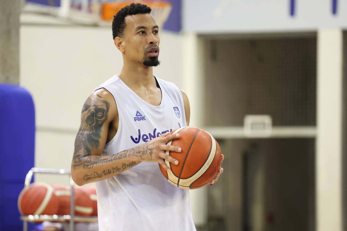 Edwin Mijares Venezuela FIBA