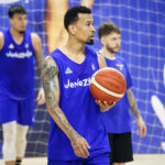 El equipo entrenó doble turno en Minas Tenis Clube