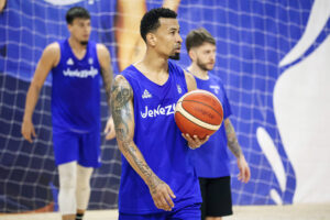 El equipo entrenó doble turno en Minas Tenis Clube