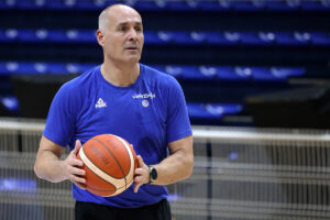 El seleccionador nacional nos dio sus impresiones tras el primer día de trabajo en Belo Horizonte