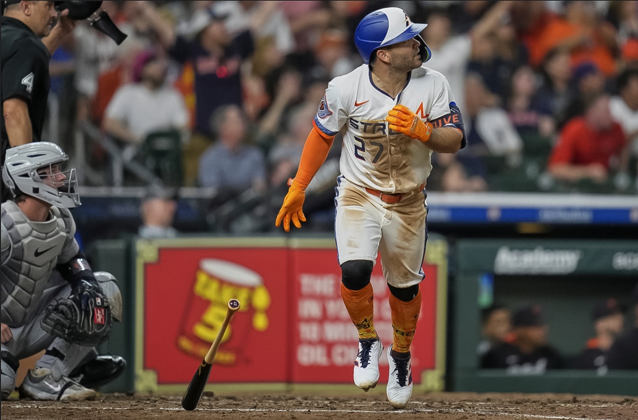 José Altuve volvió a recordar por qué sigue siendo el corazón competitivo de los Houston Astros.