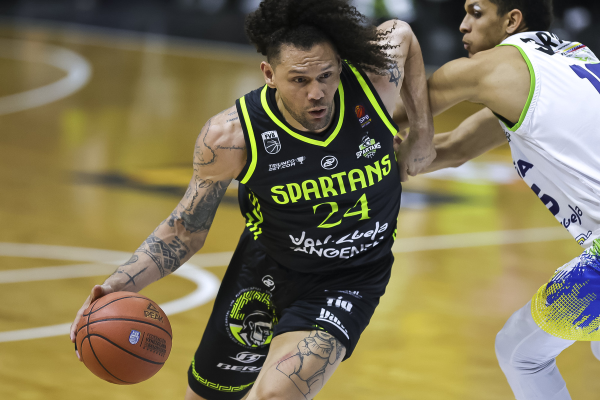 Spartans DC Centauros Bolivar