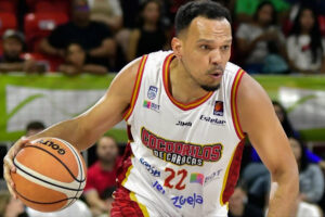 César García Spartans Distrito Capital