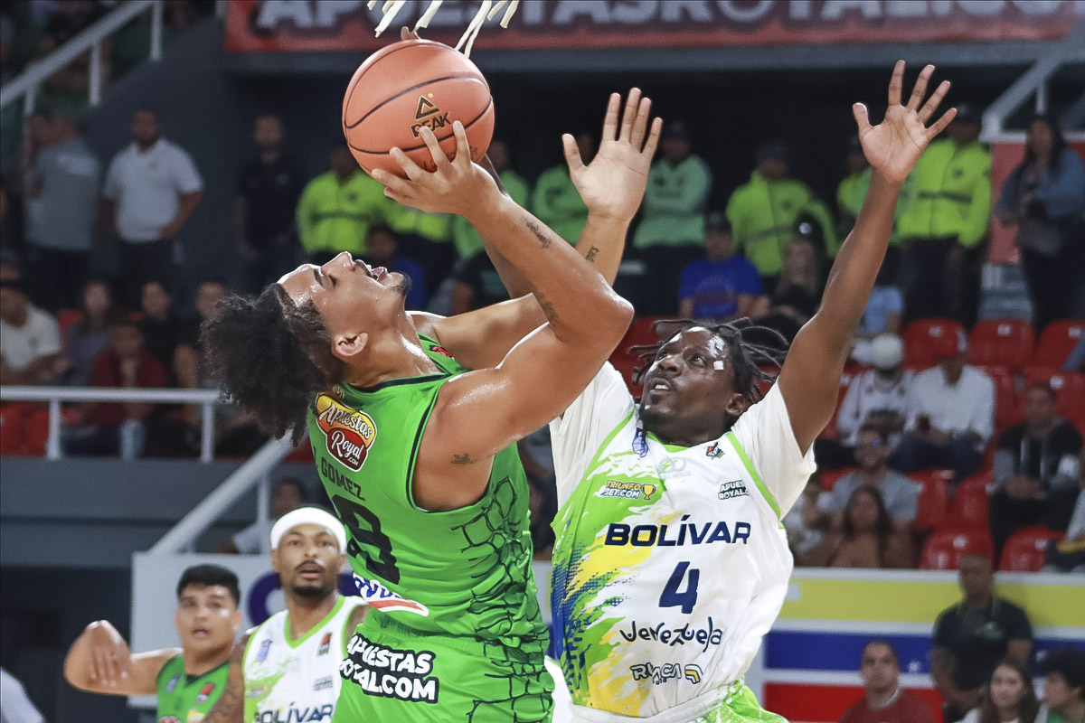 Cocodrilos de Caracas Centauros de Bolívar