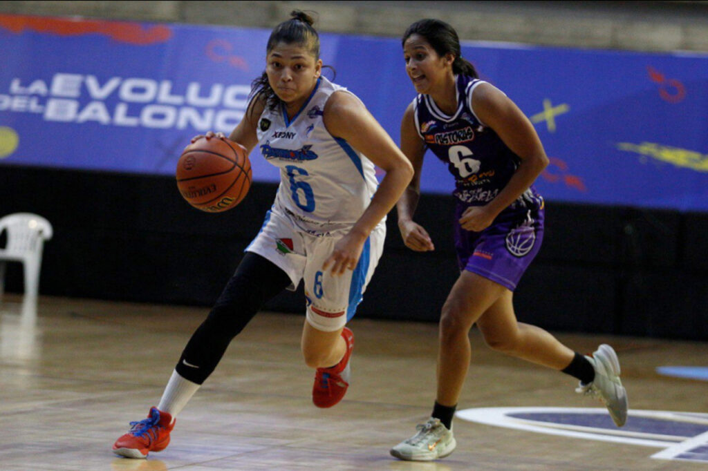 Keisy Moreno Superliga Femenina de Baloncesto