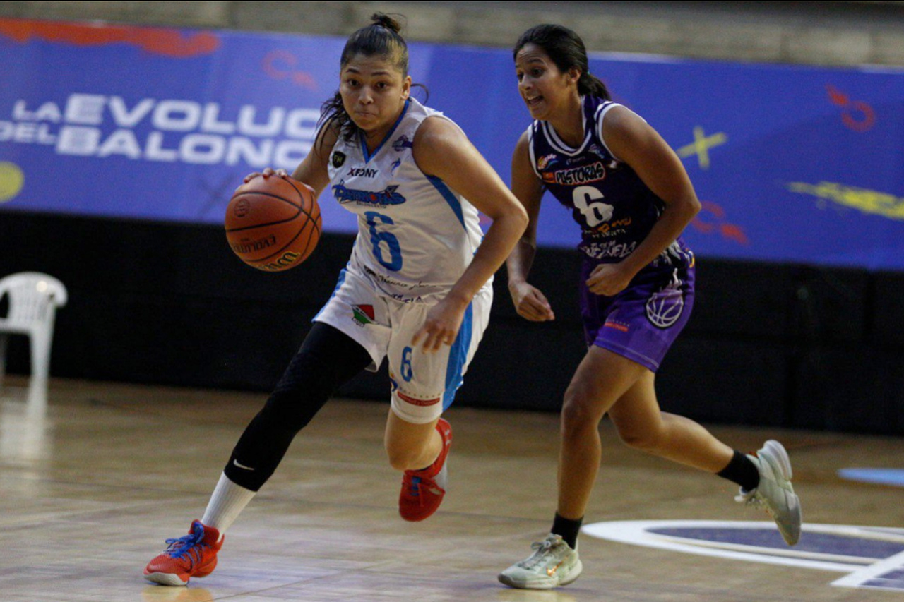 Keisy Moreno Superliga Femenina de Baloncesto