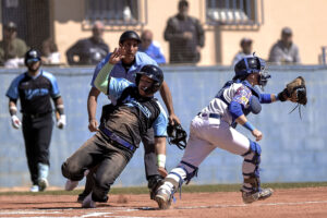 Tenerife Marlins cierra un sábado perfecto en Barcelona.