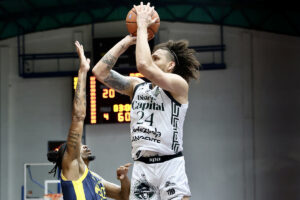 Michael Carrera Spartans Distrito Capital SPB