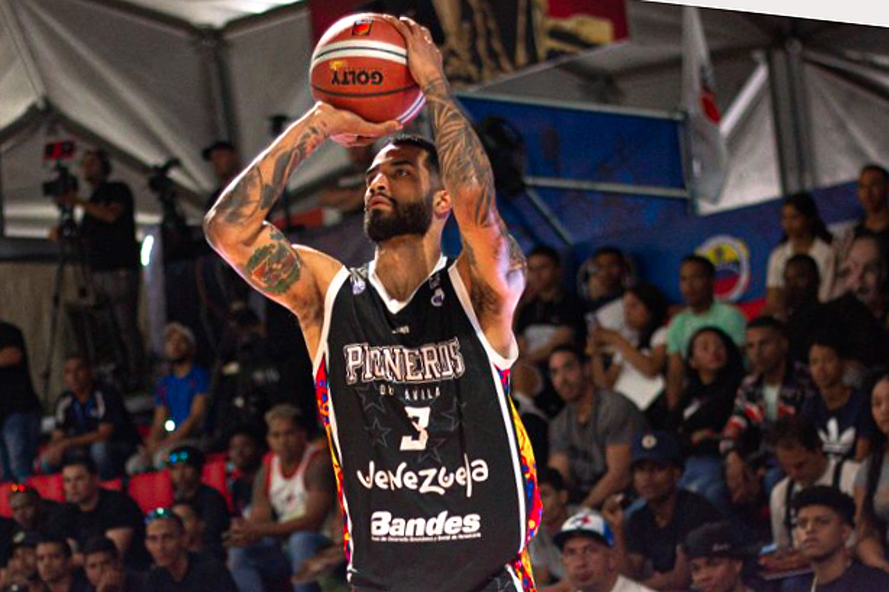 Anyeuri Castillo Pioneros