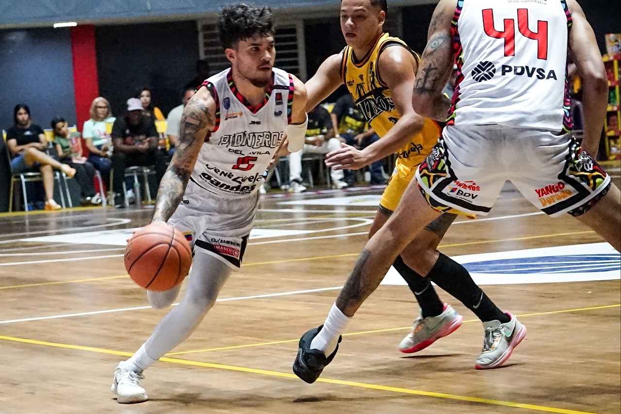 Pioneros vs Gaiteros SPB
