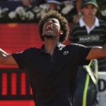 Arthur Fils, de 21 años, ganó 6-2, 7-6 para levantar el trofeo en la 73.ª edición del torneo.