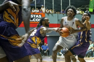 Gaiteros ganó el derbi zuliano