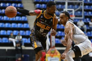 Cameron Campbell Diablos de MIranda