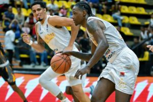 Nazhiah Carter lideró el triunfo con 33 puntos Gaiteros del Zulia