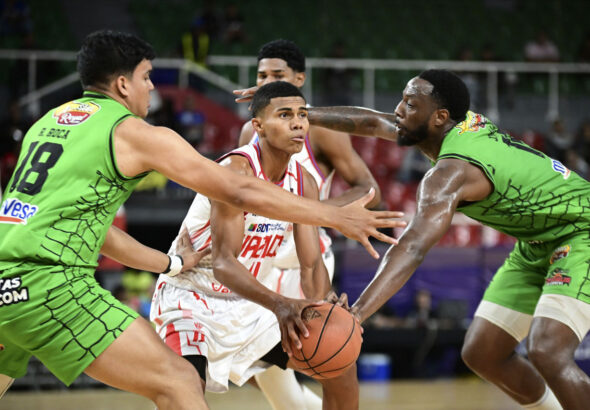 Cocodrilos se impone su en casa ante Diablos