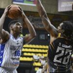 Eric Romero Trotamundos de Carabobo