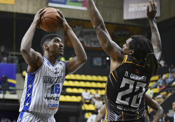 Eric Romero Trotamundos de Carabobo