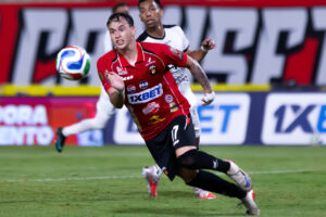 Lucciano Reinoso CFC Futve