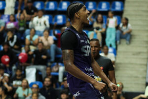 Luis Almanza Spartans SPB