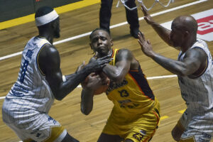 Marinos vs Gaiteros