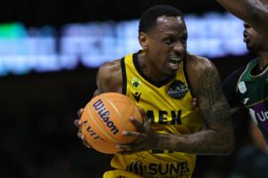 James Nunnally AEK Athenas