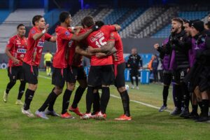El rojo igualó en Buenos Aires y se mete en el repechaje de la Sudamericana
