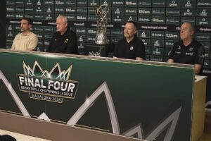 Ibon Navarro DT Unicaja, Dragan Sakota DT AEK, Giedrius Žibėnas DT Rytas Vilnius y Txus Vidorreta DT Tenerife