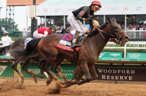 Golden Tempo, montado por José Ortiz, gana el Derby de Kentucky