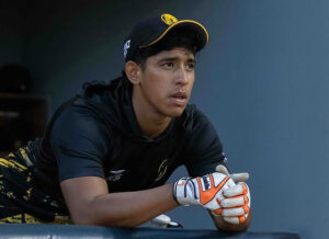 Luis Hernández,