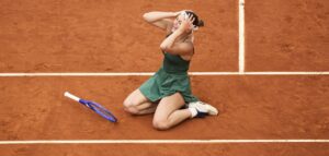 Marta Kostyuk se ha proclamado campeona del Mutua Madrid Open tras derrotar a Mirra Andreeva por 6-3 y 7-5