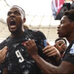 Triplete de Jonathan David Canadá