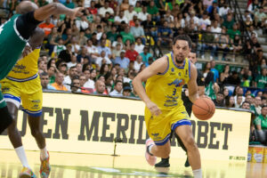 Michael Bryson Marinos Gran Final