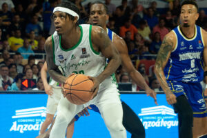 Nahziah Carter Guaiqueríes Margarita Gran Final SPB