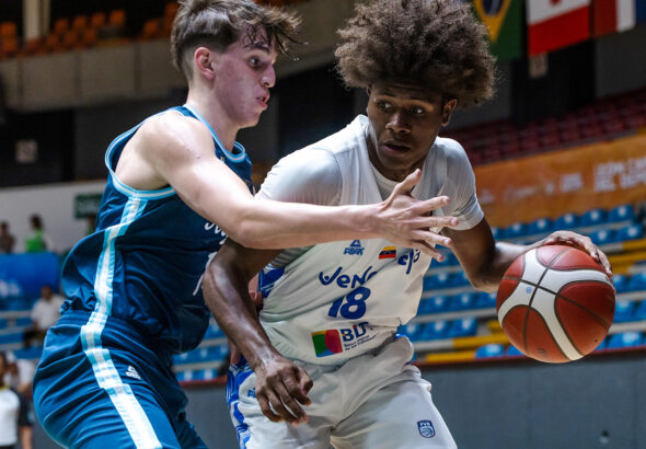 Williams Anillo FVB FIBA